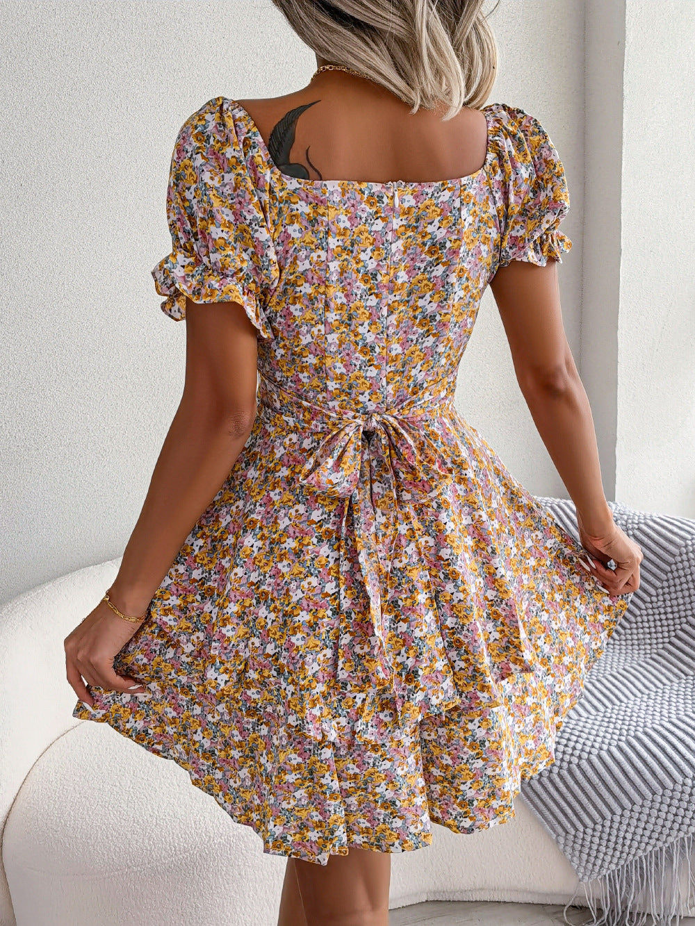 Women's Mini Dress with Flower Print and Big Swing Hem