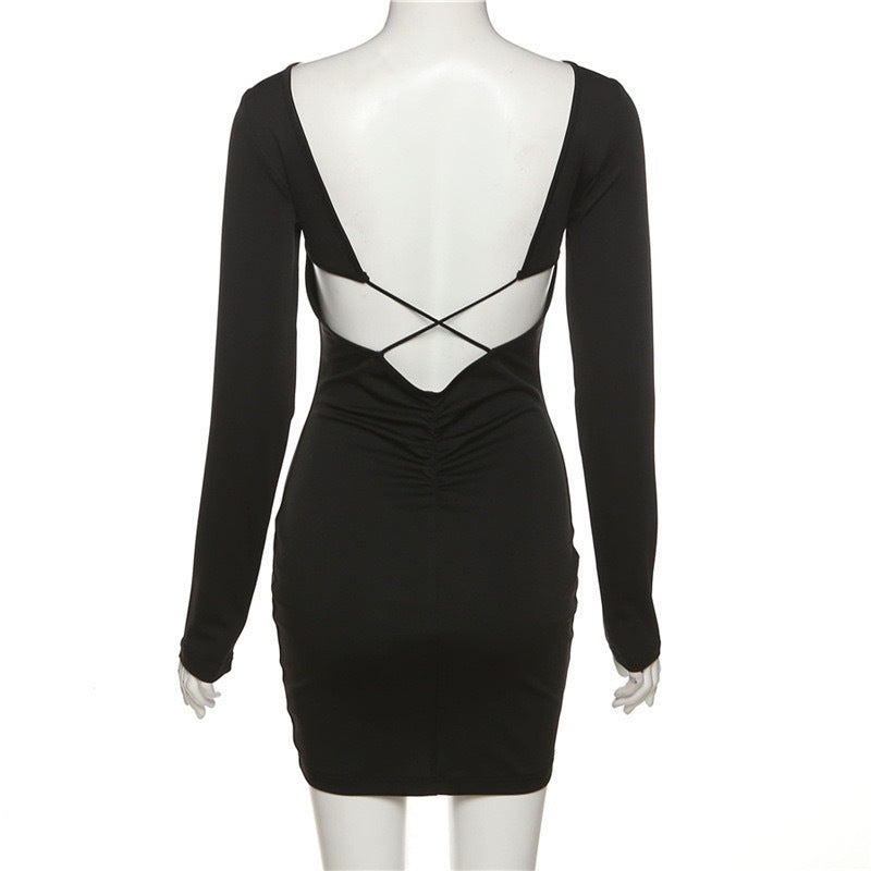 Long-sleeved Sexy Backless Sheath Dress